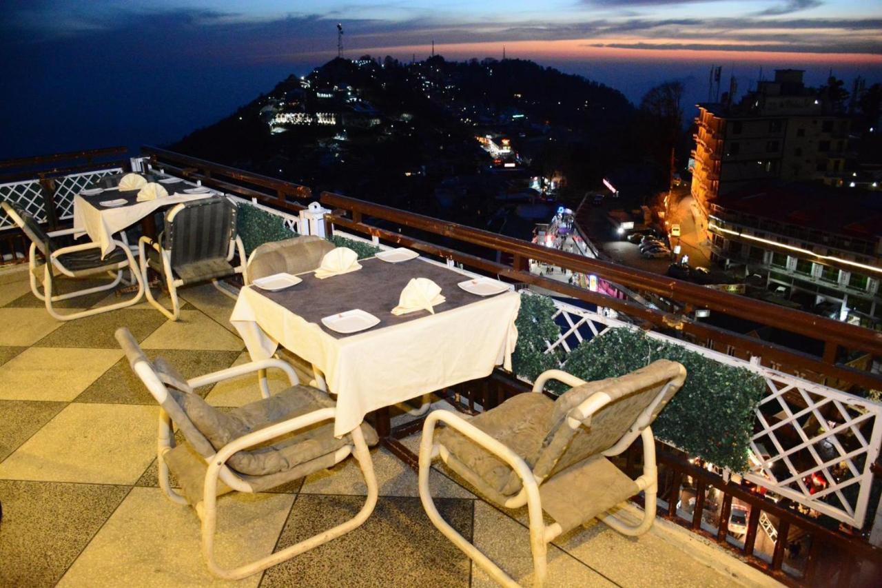 Hotel Move-N-Pick Murree Exteriör bild
