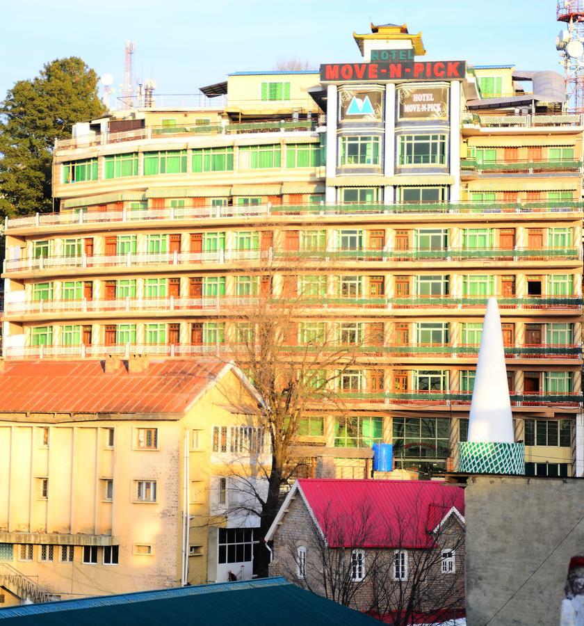 Hotel Move-N-Pick Murree Exteriör bild